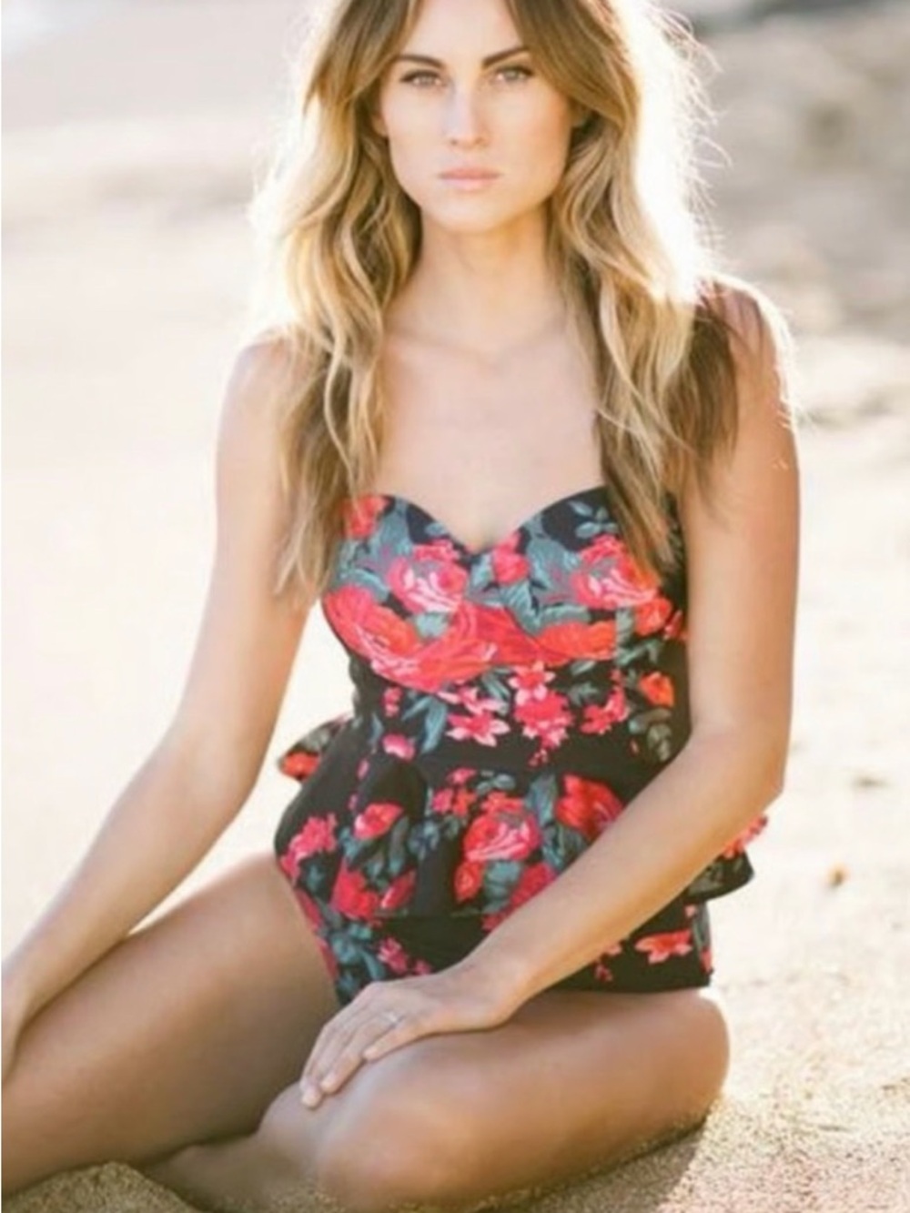 Albion Navy Peplum Swim Top • size medium